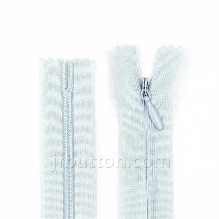 16 Invisible Zipper