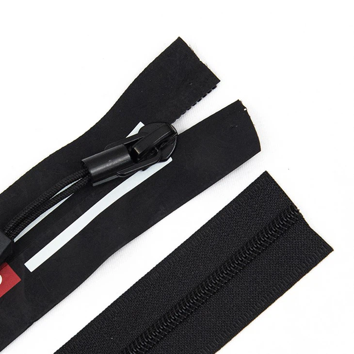 Water Repellent Zipper
