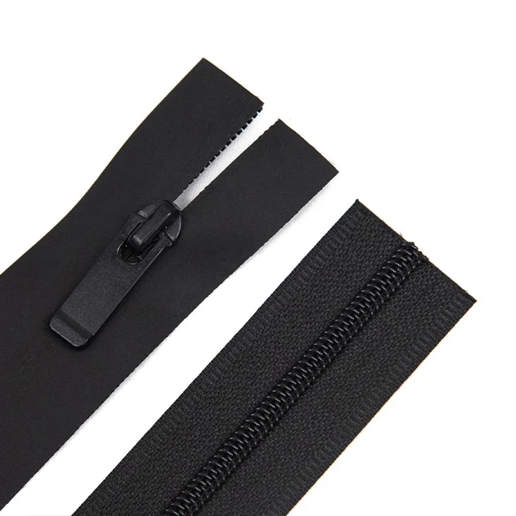 Water Repellent Zipper