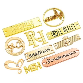 Metallanhänger für Kleidung