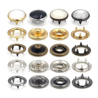 Schnappringknopf