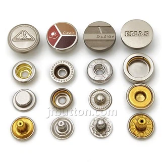 Metall Pressebutter